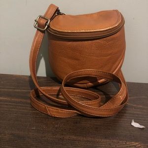 Leather Boulder Ridge bag
